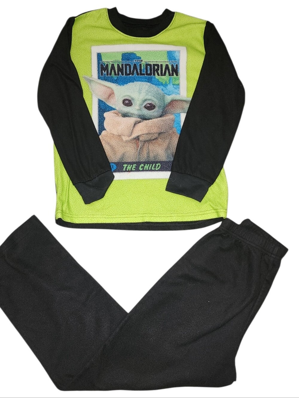 Star Wars The Mandalorian 'The Child' Lime & Black Kids Pajama Set